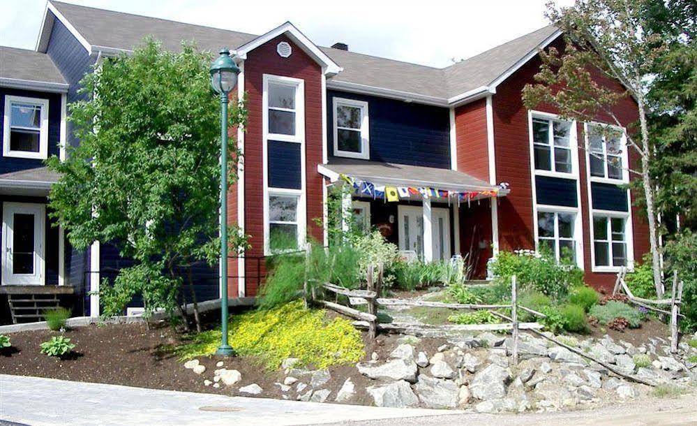 Maison De Vebron L'Anse-Saint-Jean Exterior photo